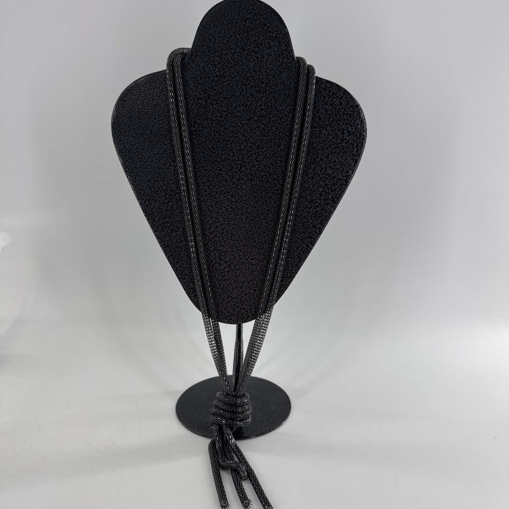 18" metal mesh tassel necklace