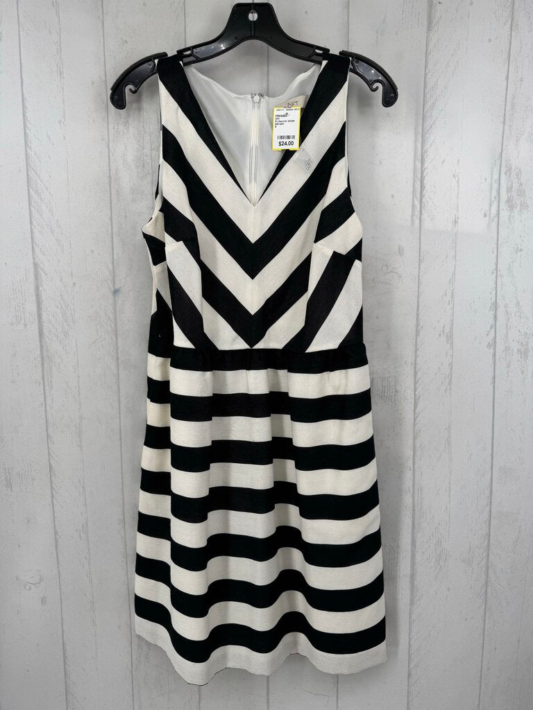 8 chevron stripe slvls dress
