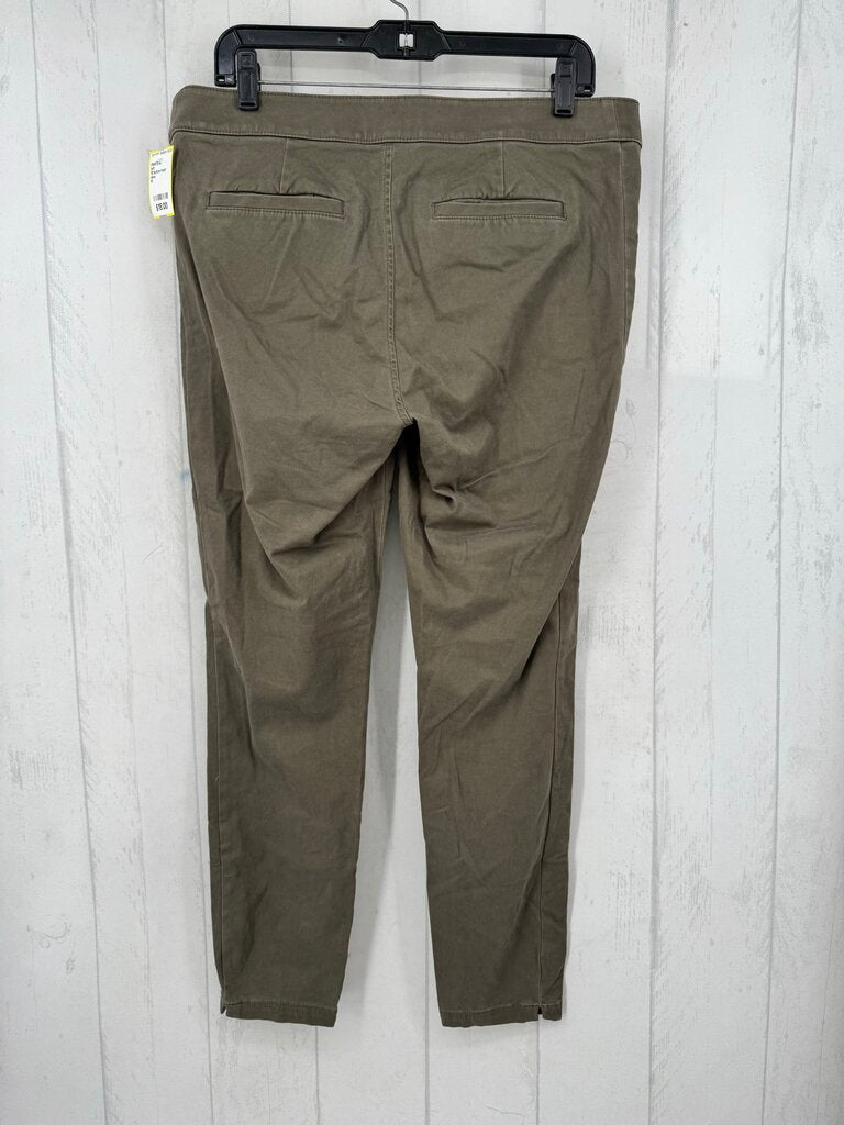10 button front skinny pant