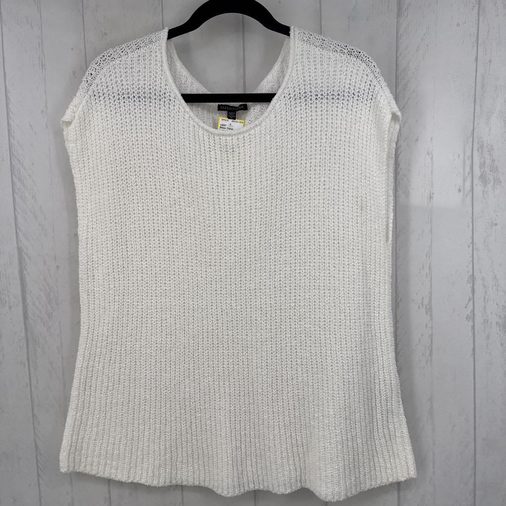 L crochet sweater vest