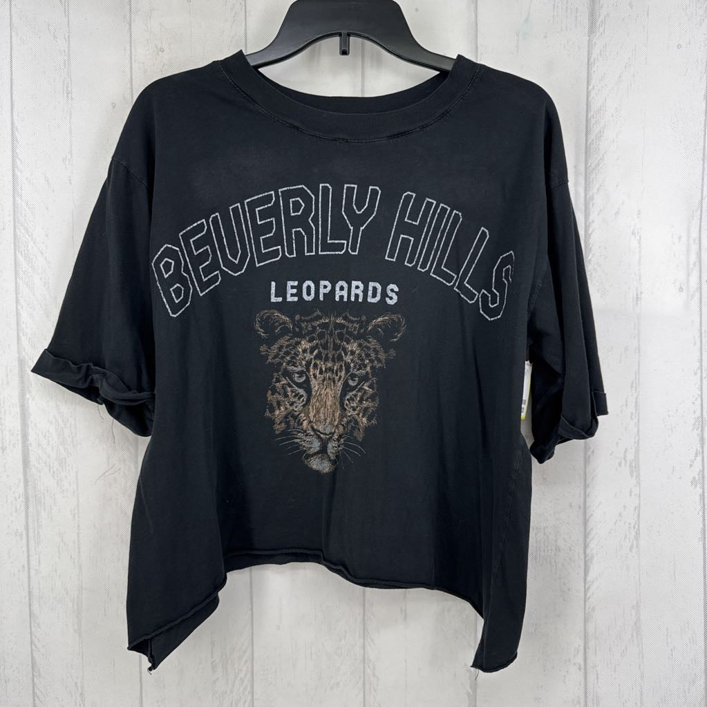 S graphic asymetrical hem s/s tee