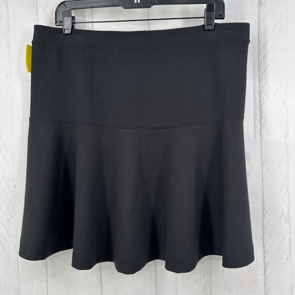 L pull-on flare skirt