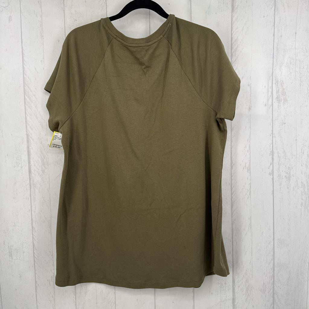 1x s/s v-neck top