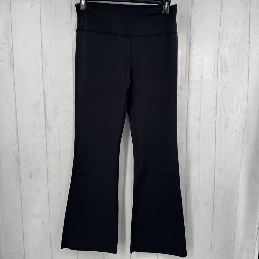 R95 L hi-rise flare legging
