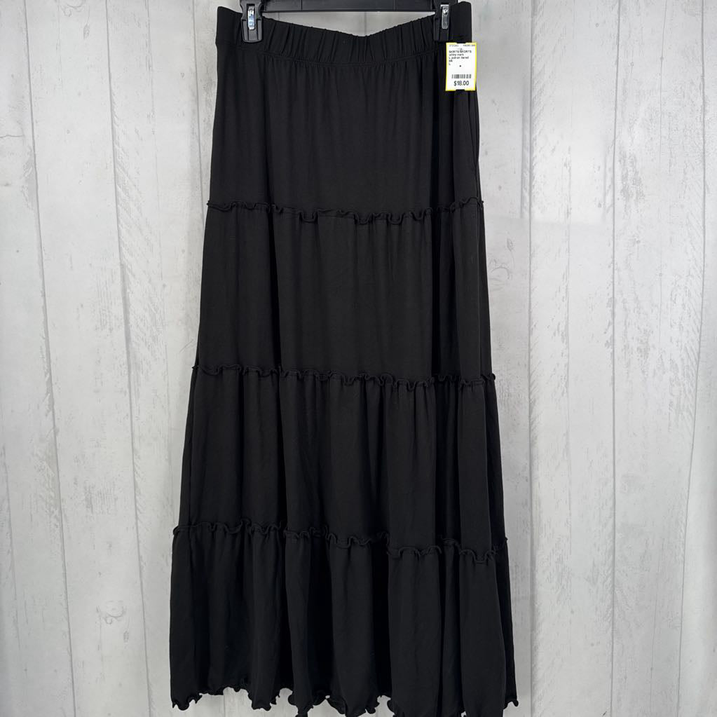 L pull-on tiered skirt