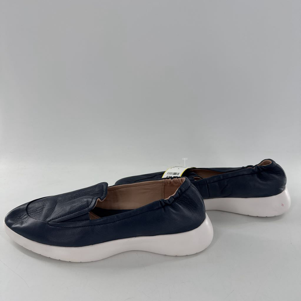 8 leather pointed toe loafer