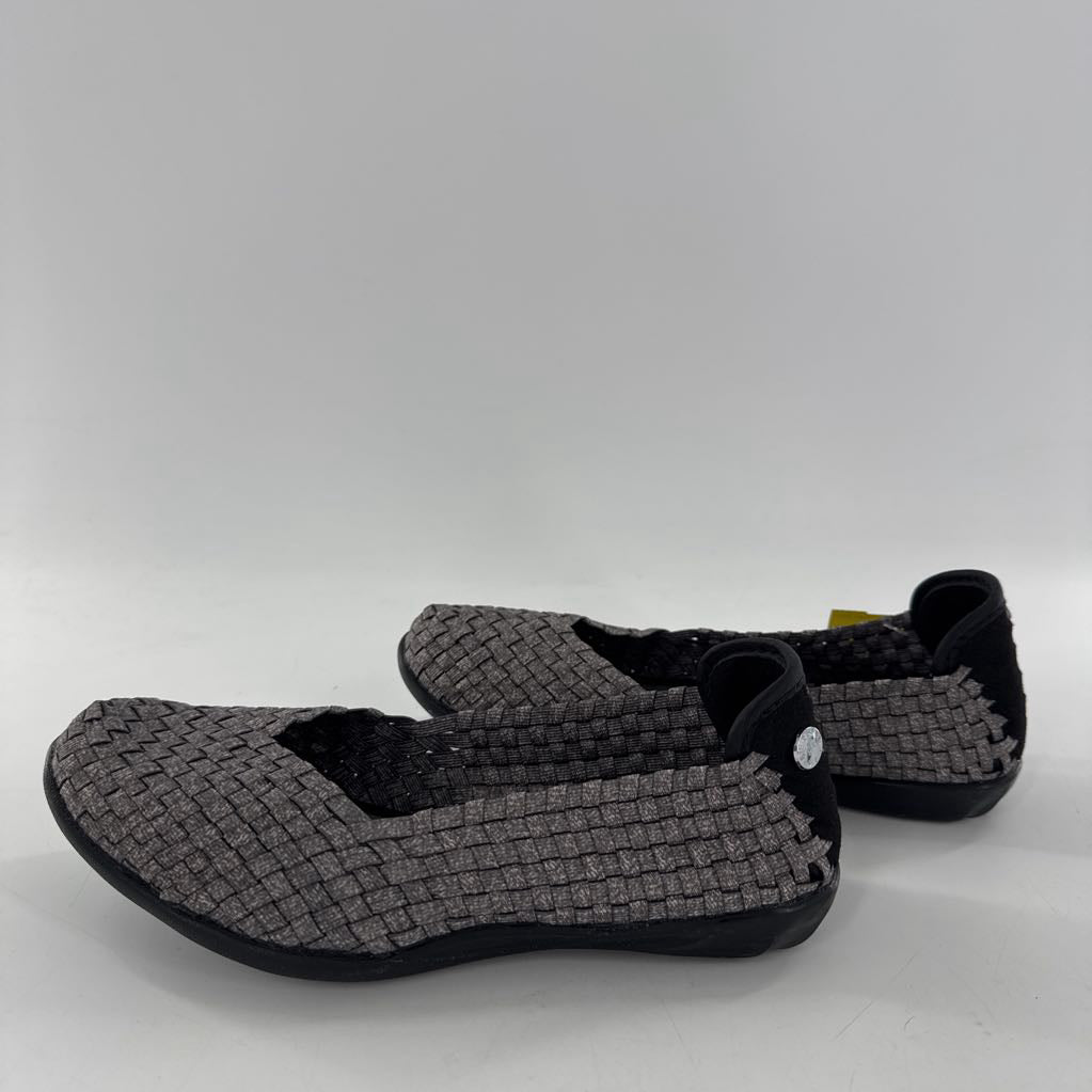 5.5 woven slip-ons