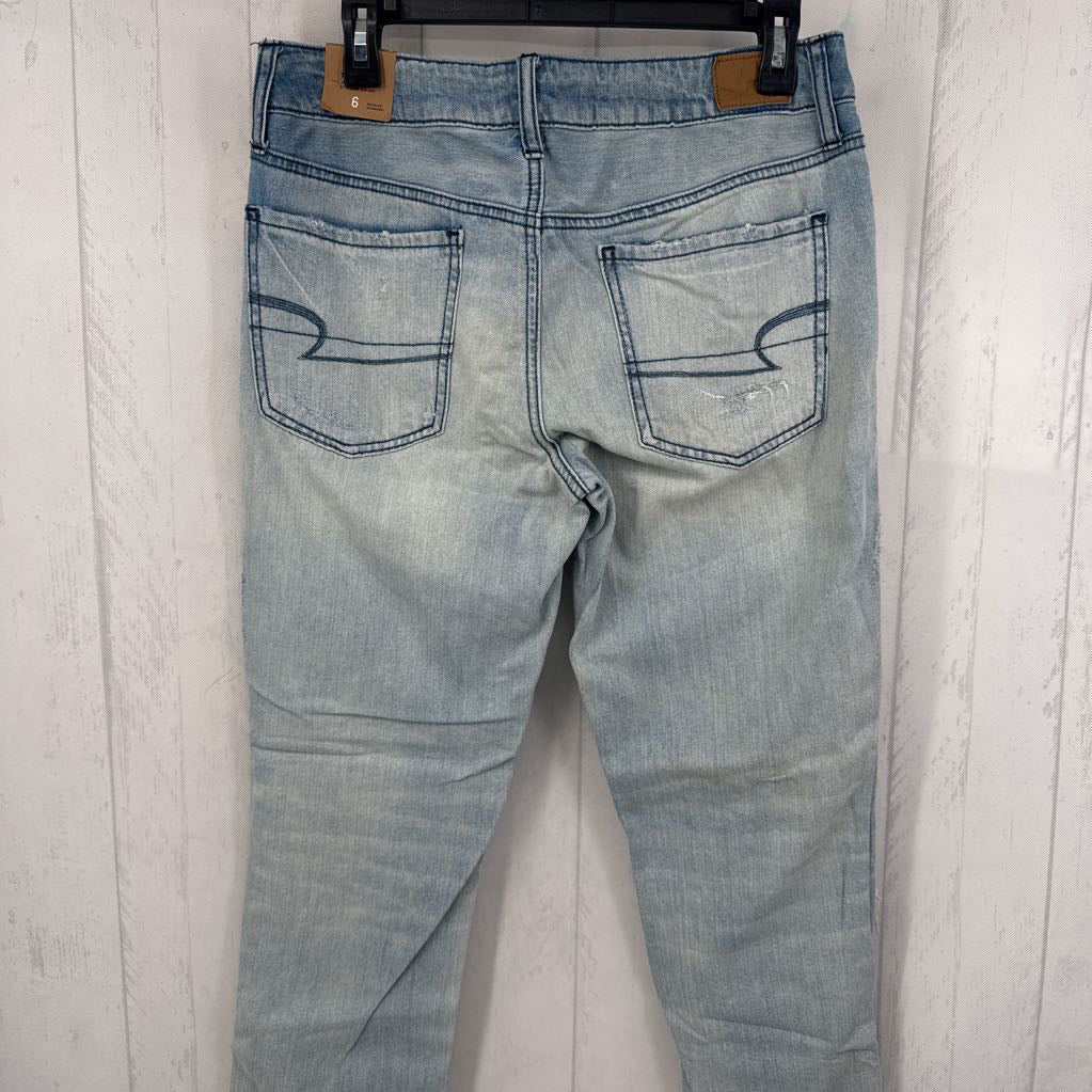R60 6 low-rise tomgirl jean