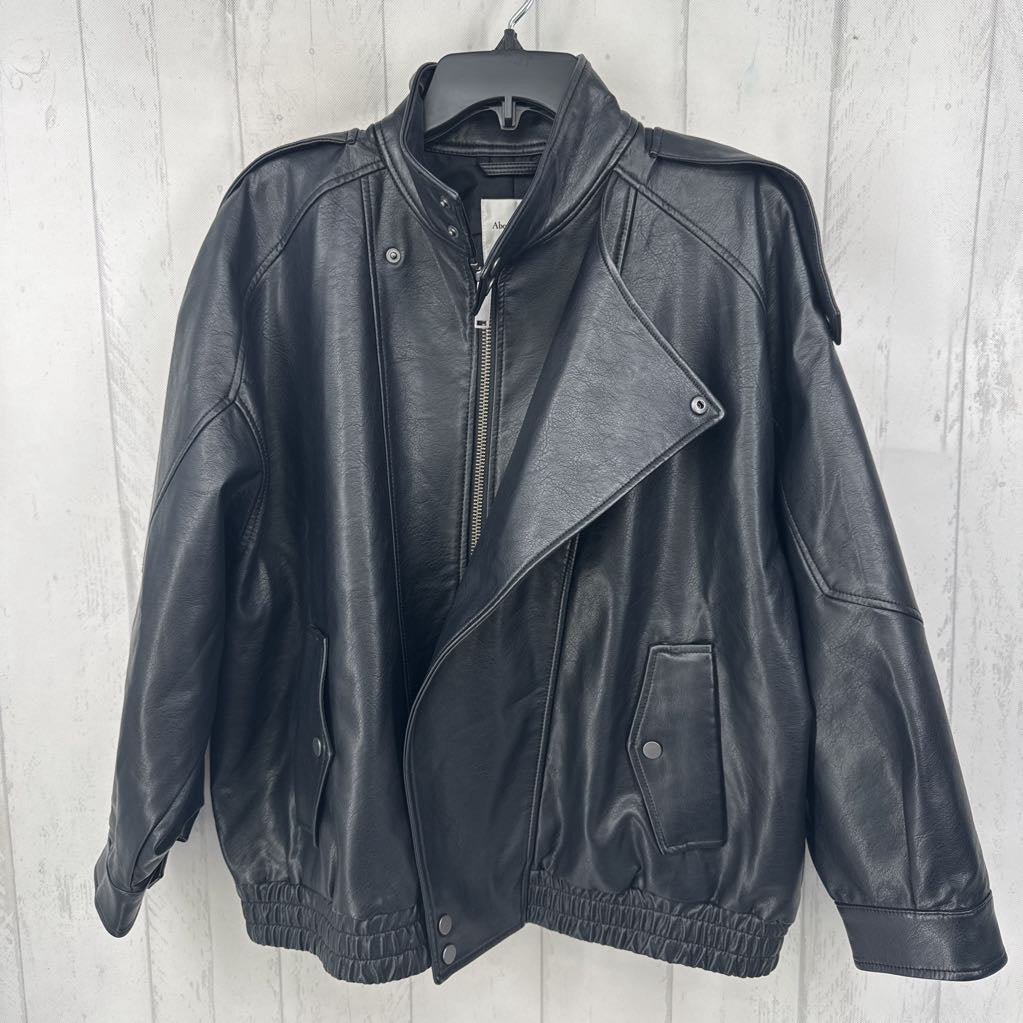R140 L vegan leather bomber jacket