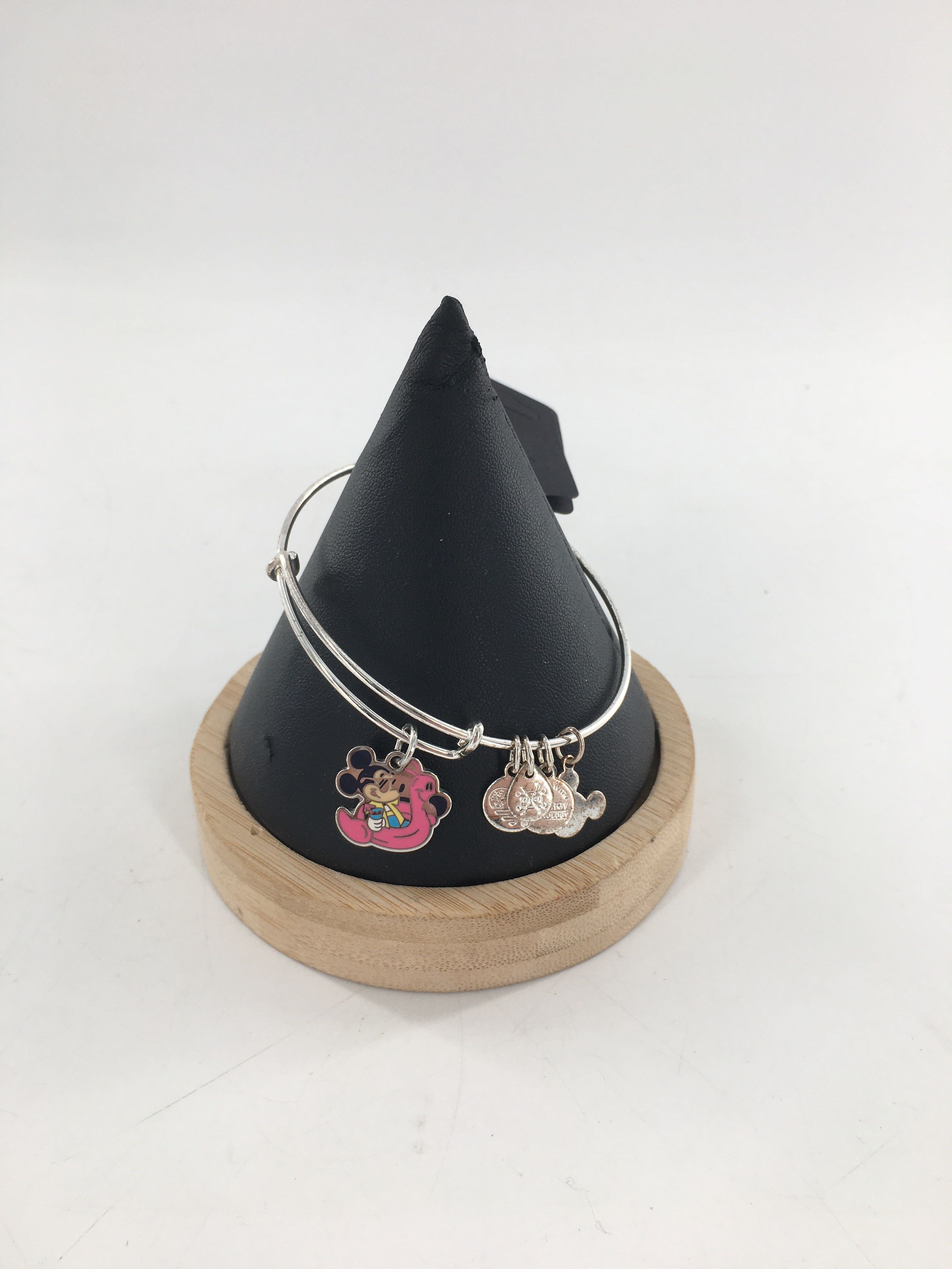 silver charm bracelet-flamingo/mickey