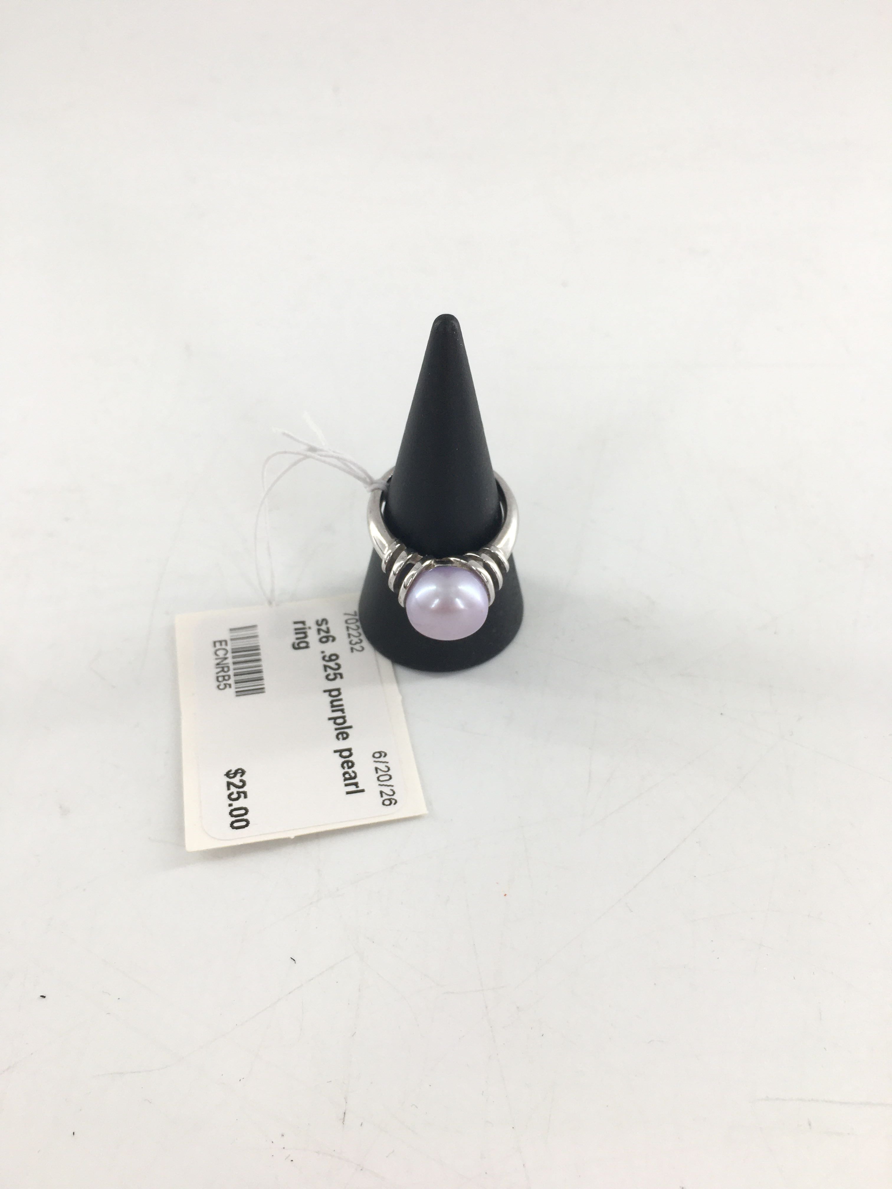 sz6 .925 purple pearl ring