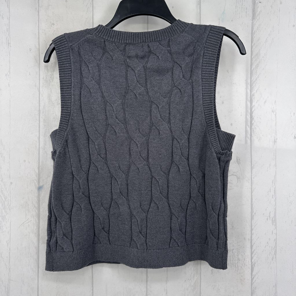 M cable-knit button down sweater vest