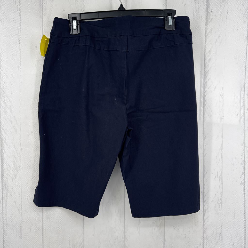 14 pull-on bermuda shorts