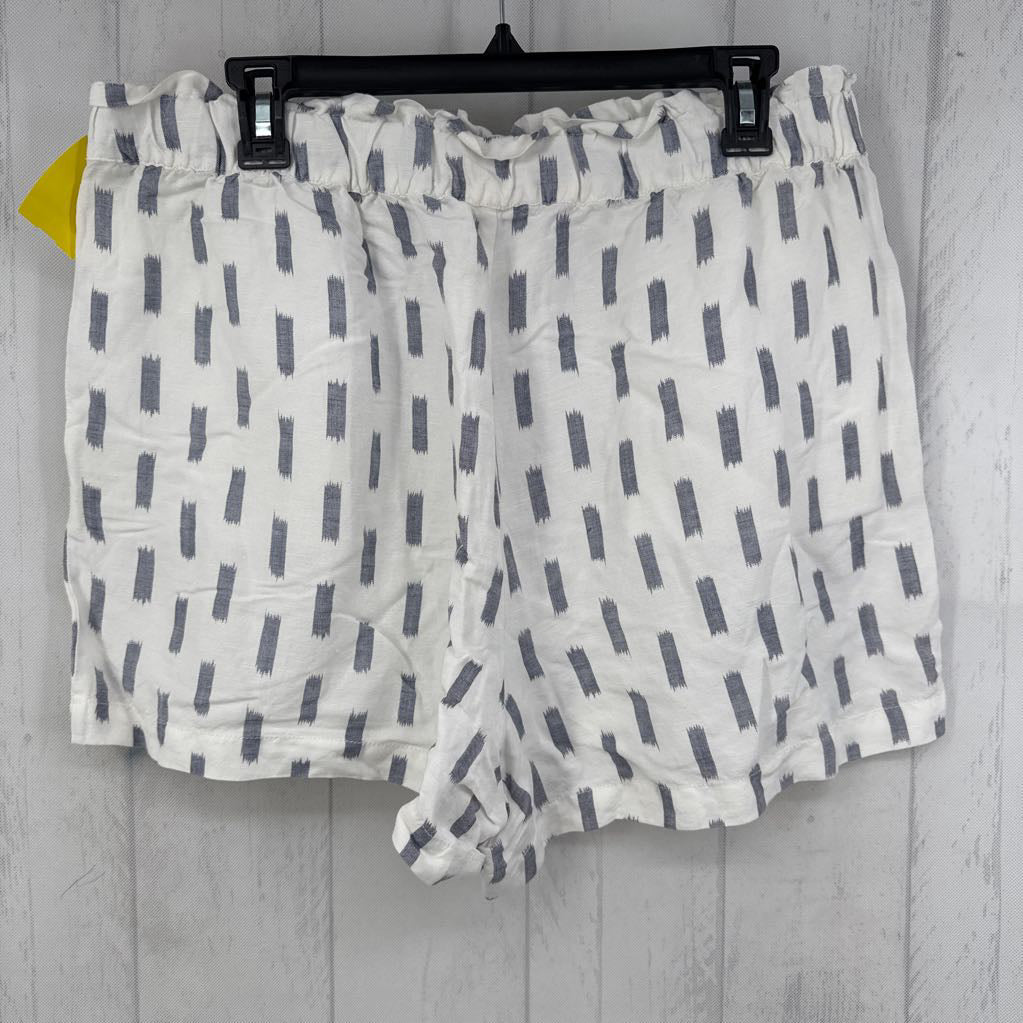 L print pull on shorts