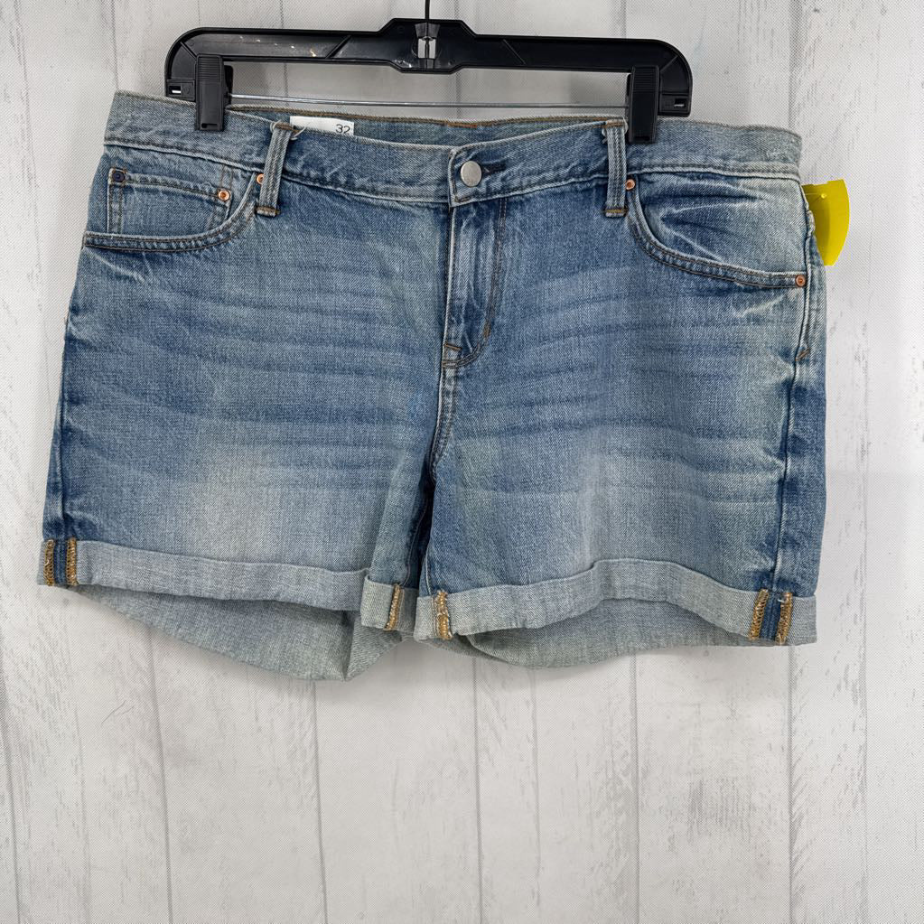 32 boyfriend cuff shorts