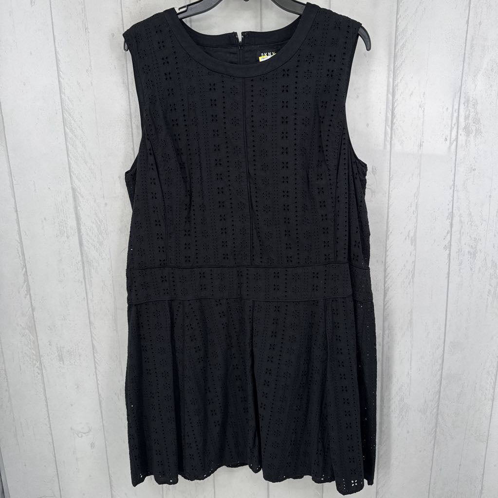 XL eyelet slvls dress