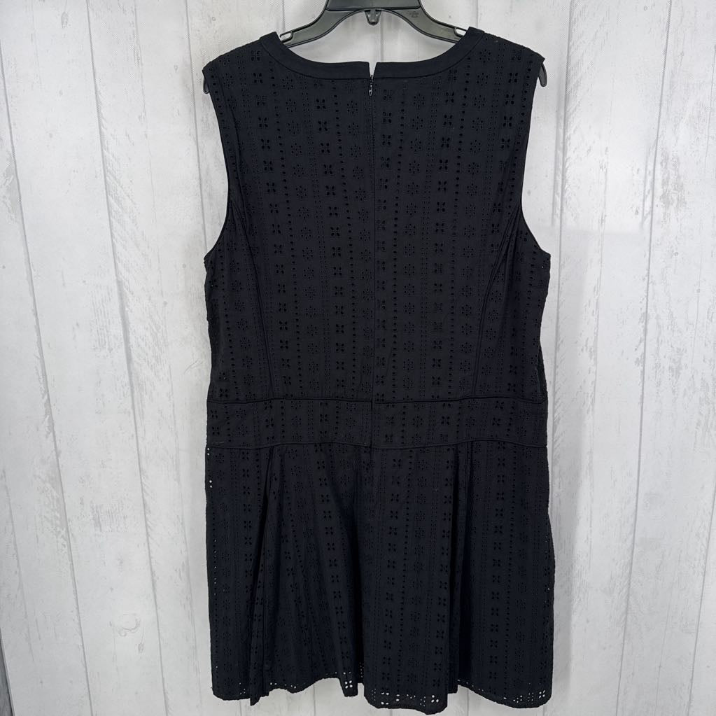 XL eyelet slvls dress