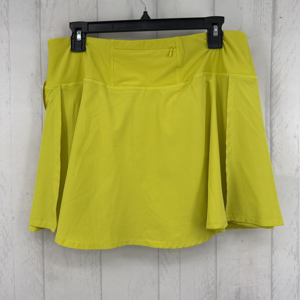 L pull-on skort