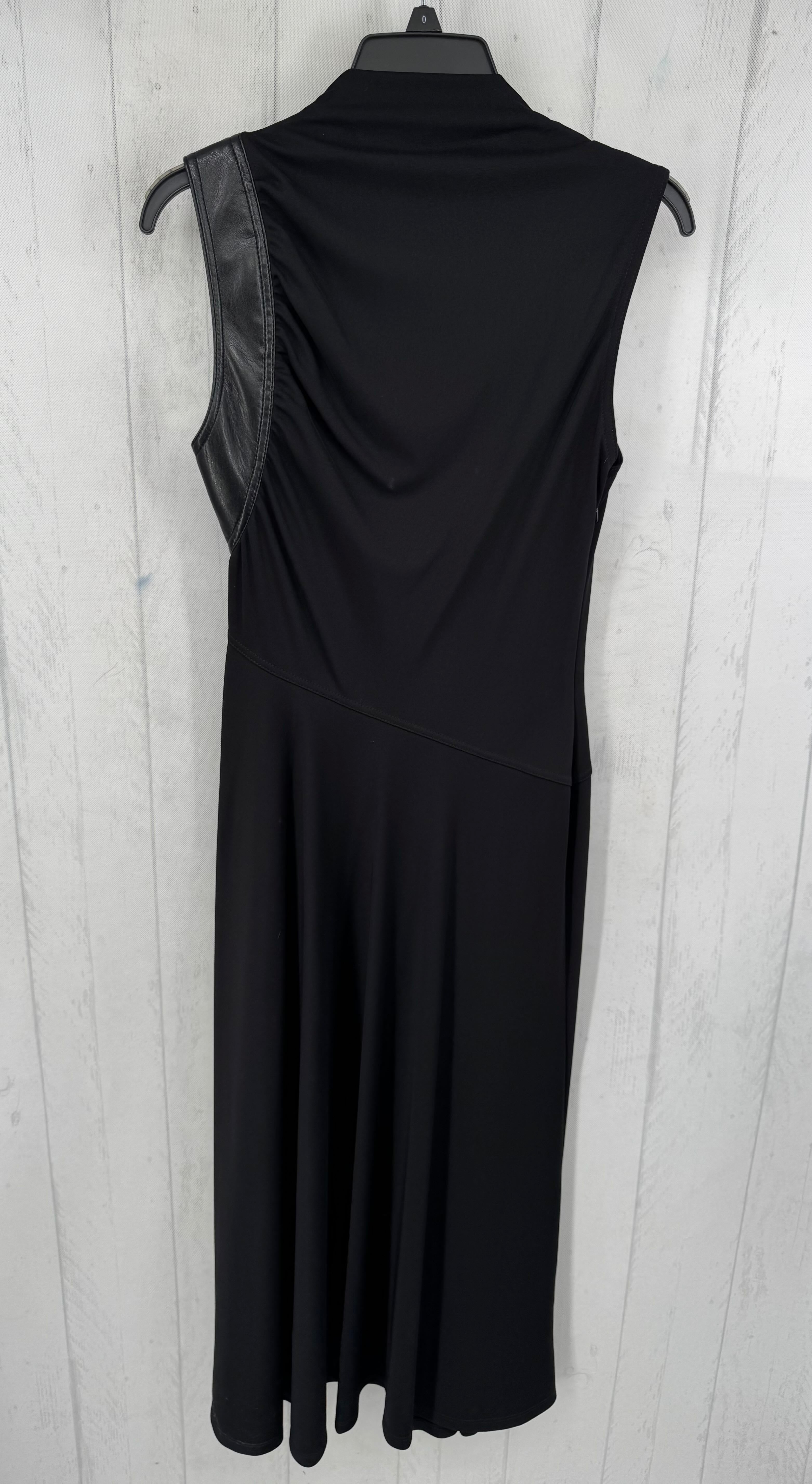 R149 4 gathered slvls dress