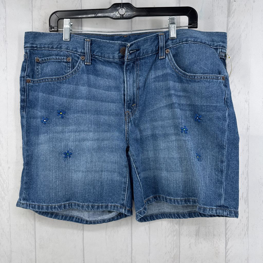 33 flower embroidered jean shorts