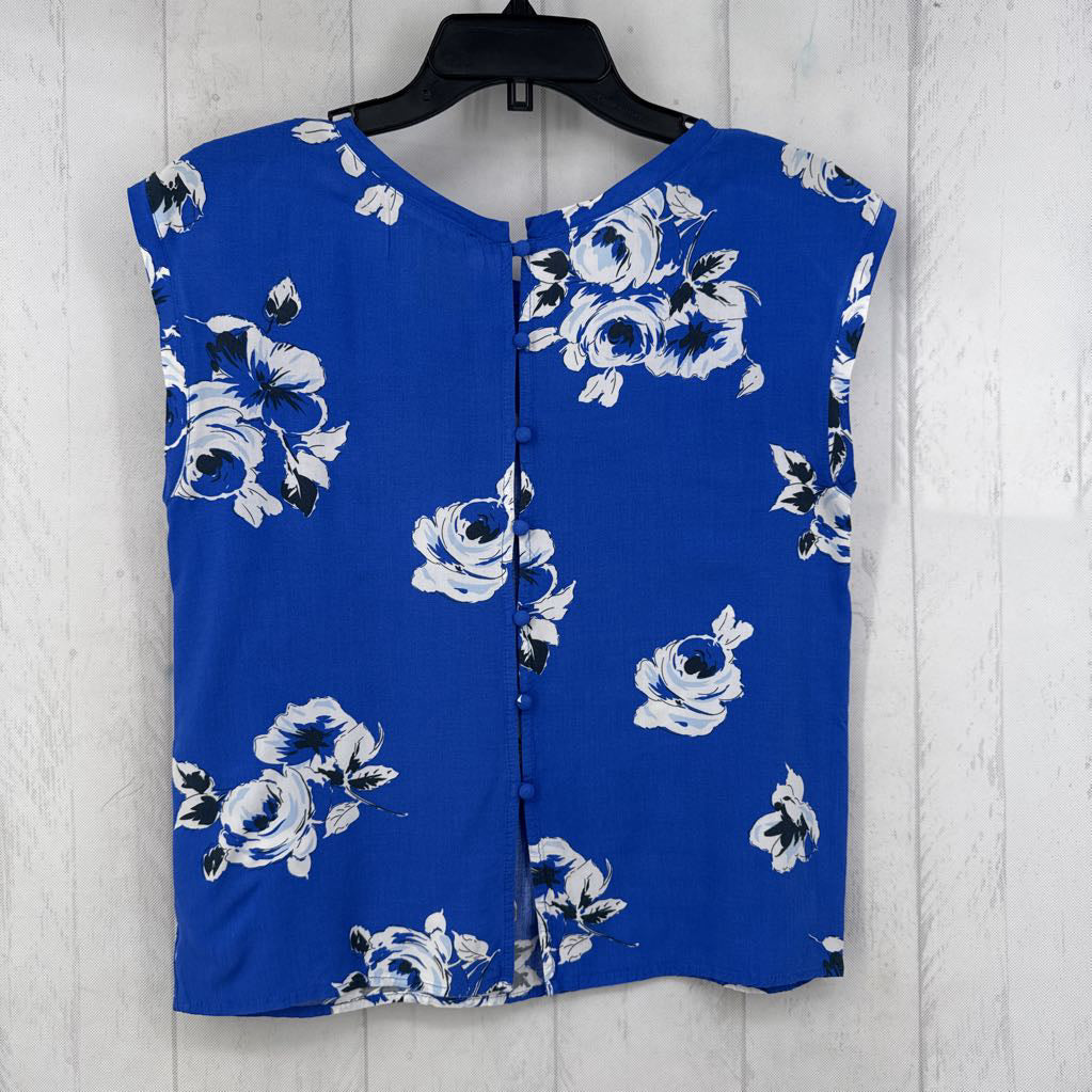 XS floral top