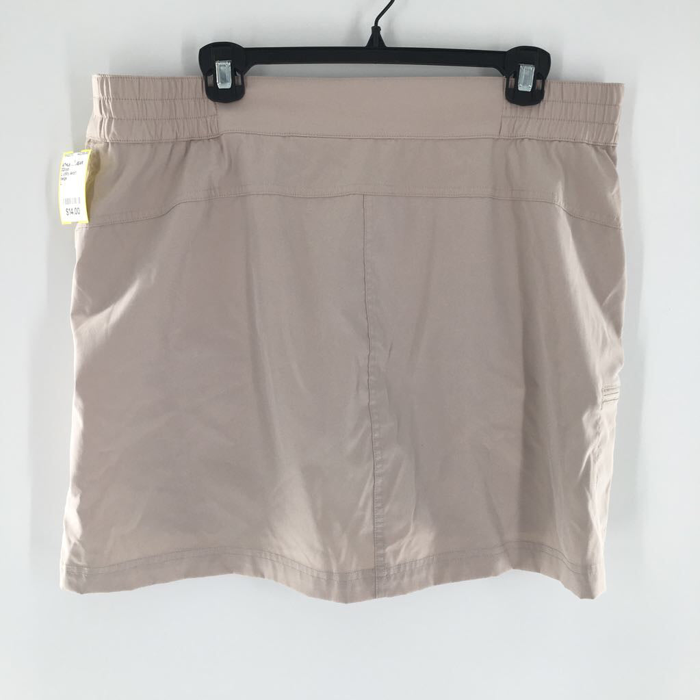 L utility skort