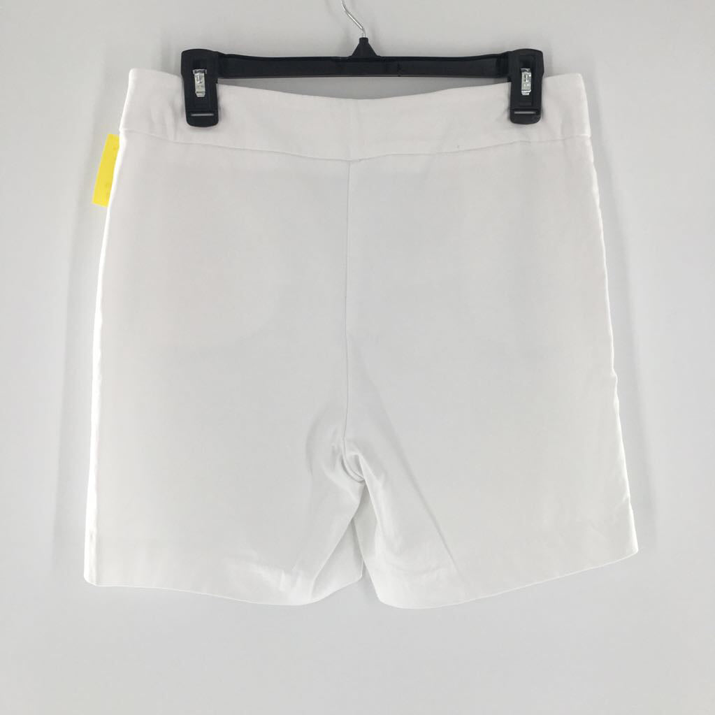 10 pull-on shorts