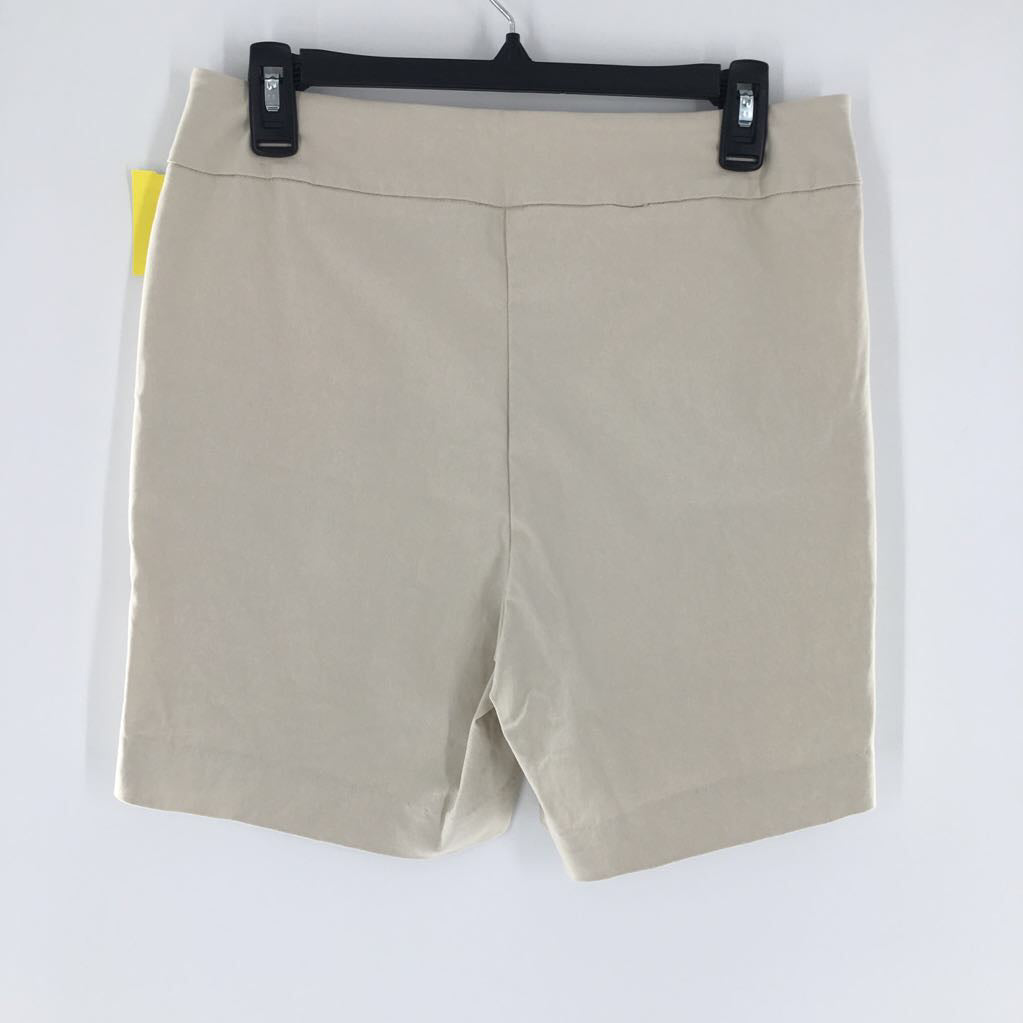 10 pull-on shorts