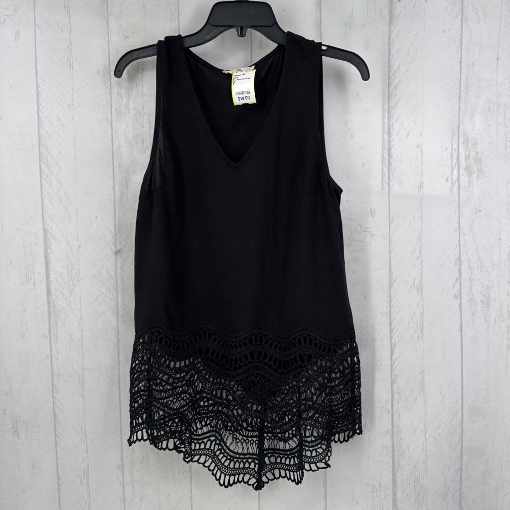 S v-neck crochet hem tank