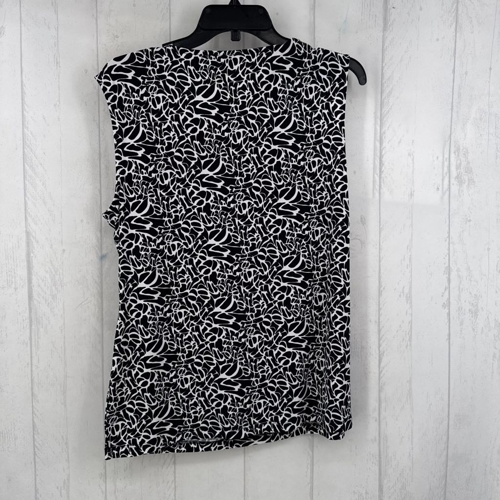 L printed notch neck tank