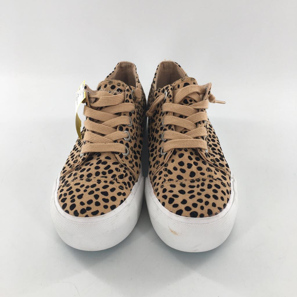 8.5 animal print platform sneaker