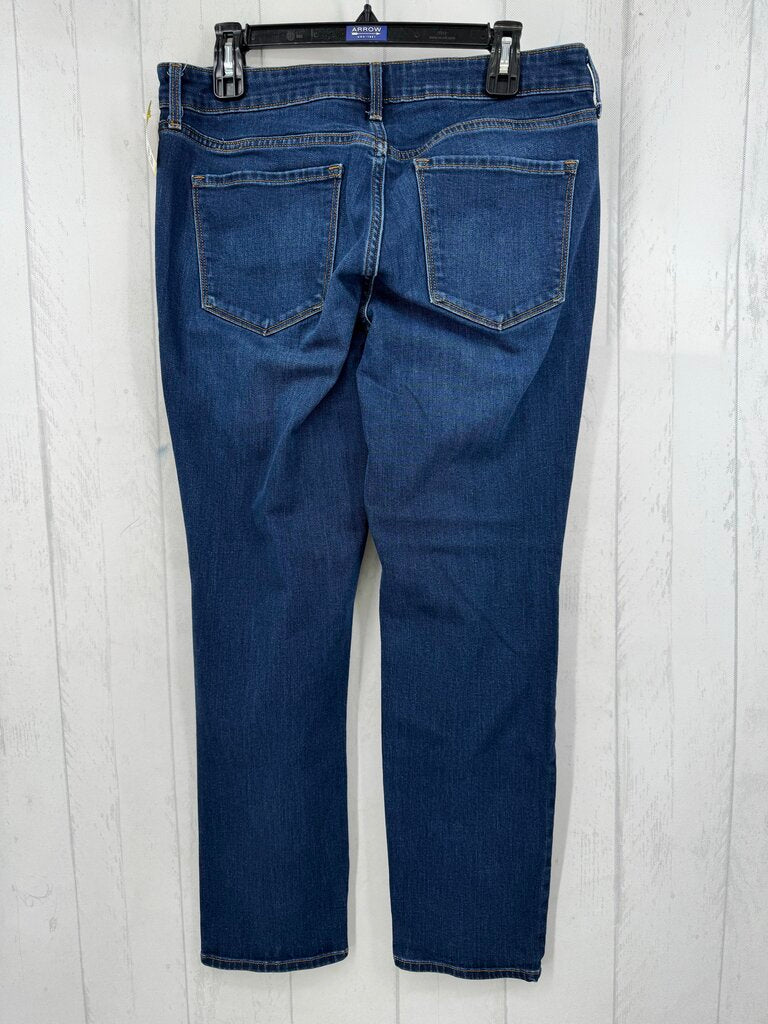 12 mid-rise straight leg jean
