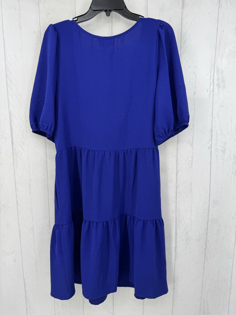 8 round neck tiered s/s dress