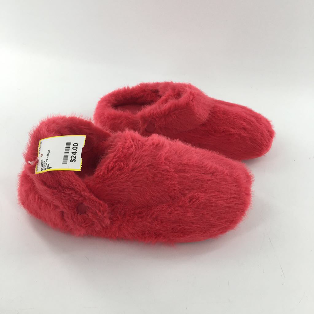 9 furry clogs