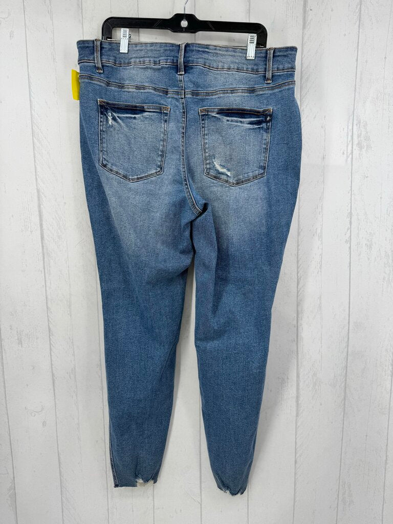 18L hi-rise skinny jean