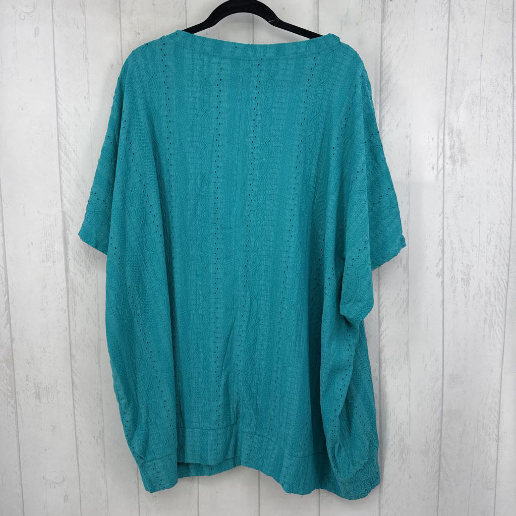 26 eyelet drop shoulder s/s top