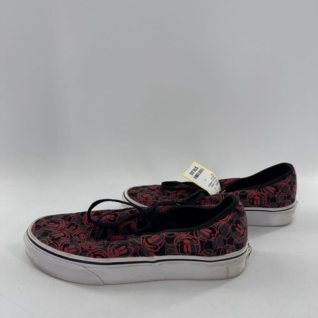 lace-up sneaker-mickey mouse