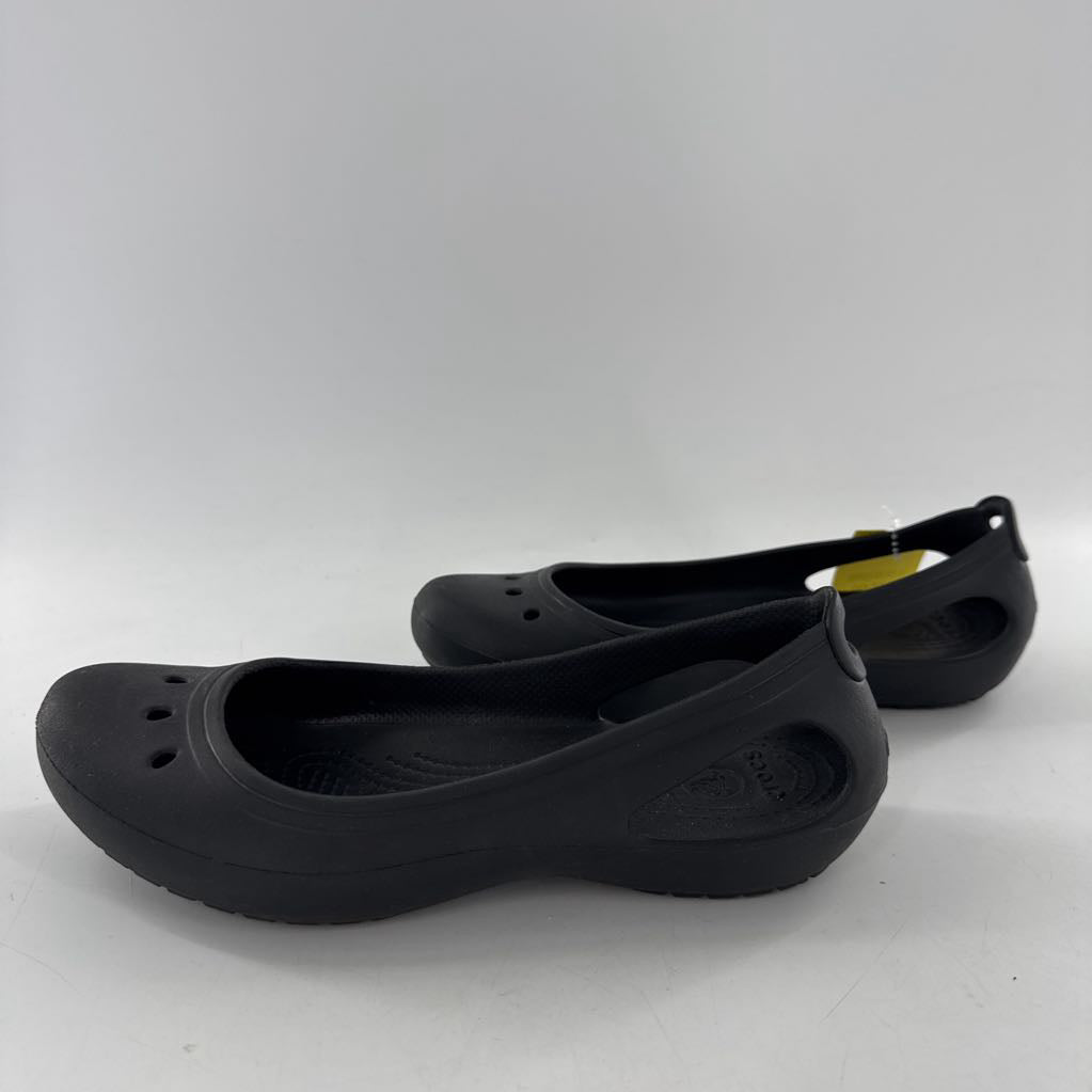 9 slip on crocs