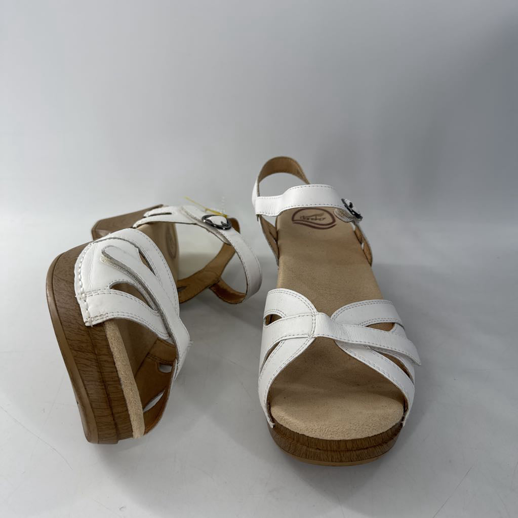 9/9.5 velcro ankle strap leather sandal
