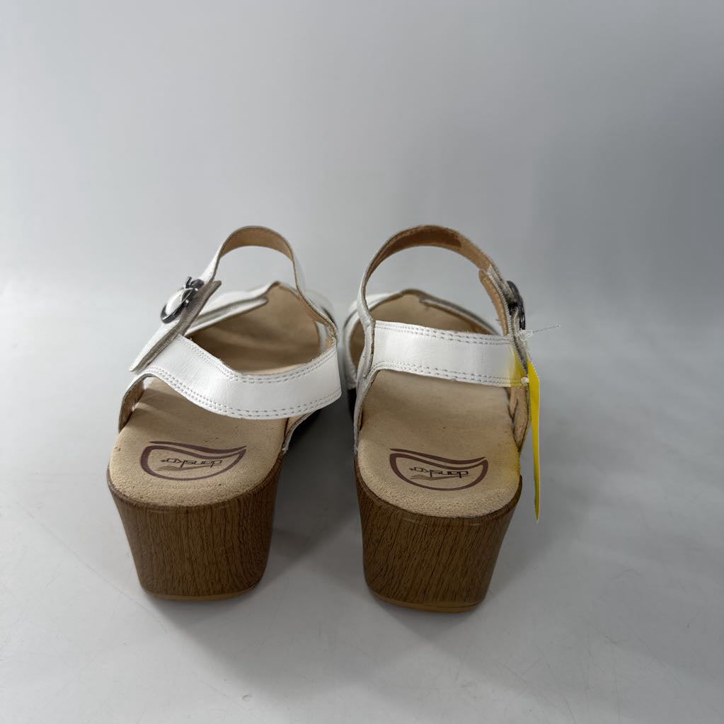 9/9.5 velcro ankle strap leather sandal
