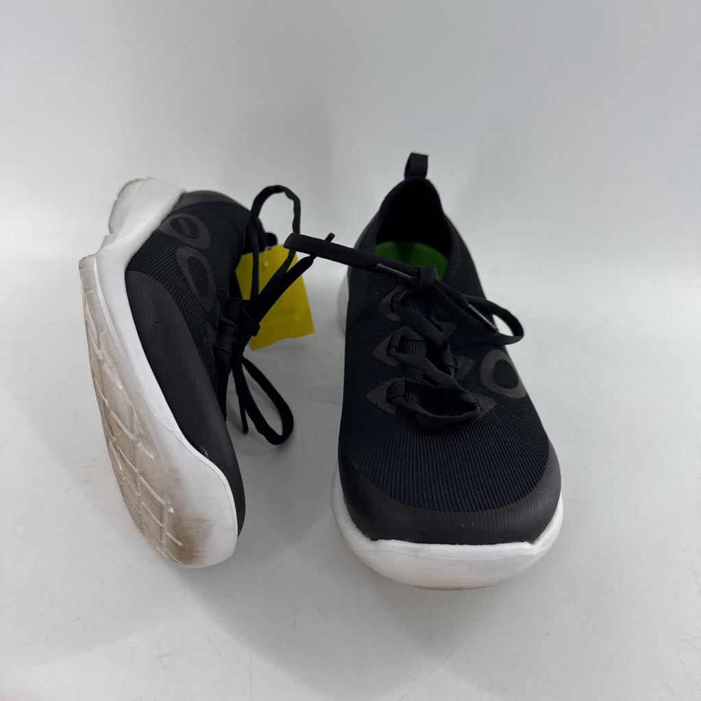 9 lace up sneakers