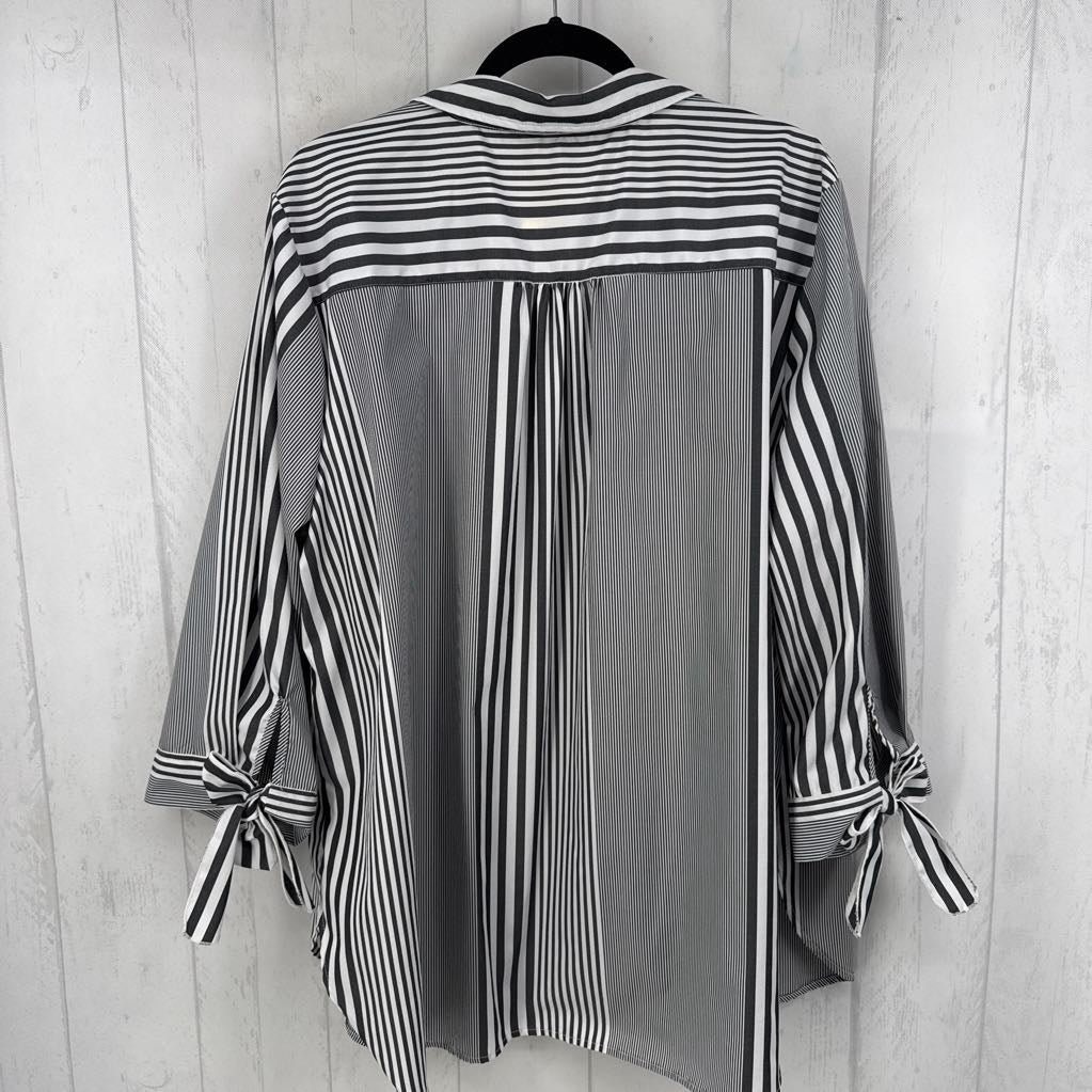 22/24 striped button down l/s top
