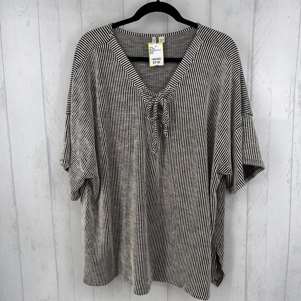 26/28 striped lace-up s/s top