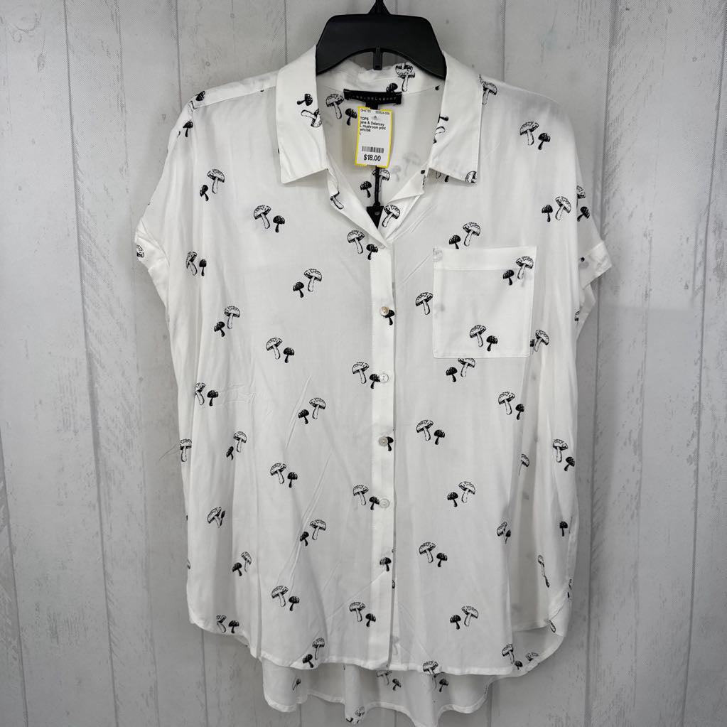 L mushroom print button down hi-lo s/s top