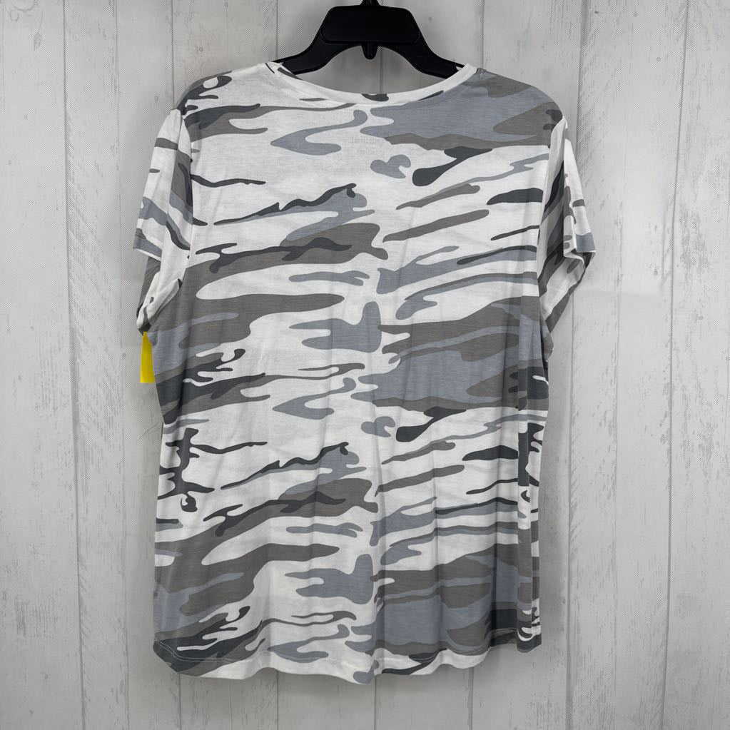 XL camo print s/s tee