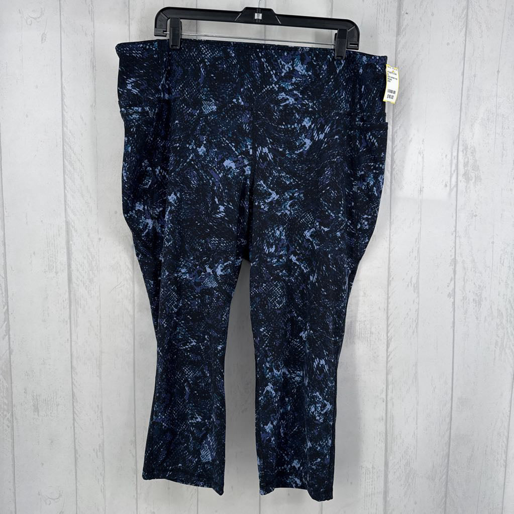 22/24 printed crop leggings