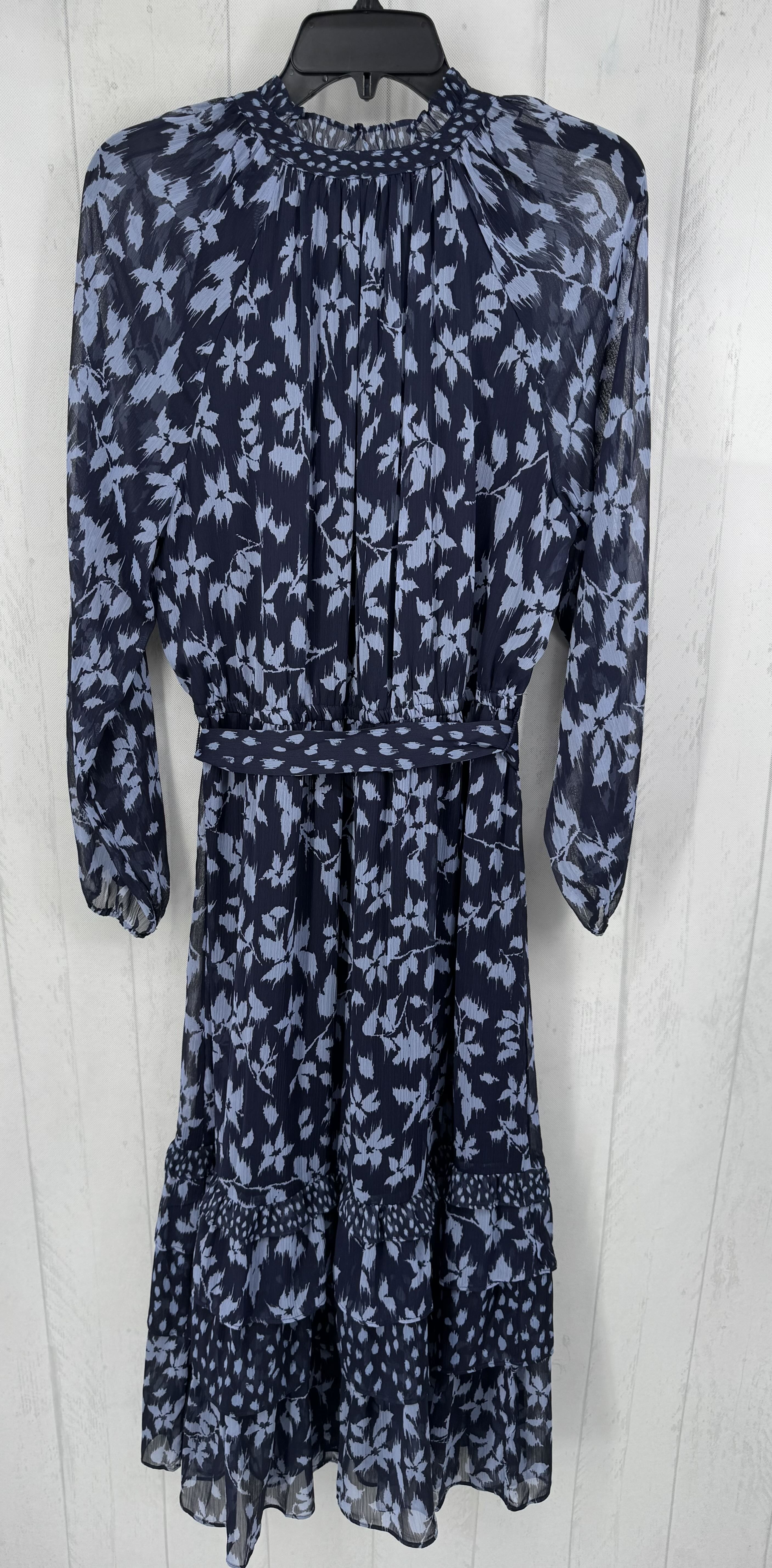 L flo print v-neck l/s maxi dress