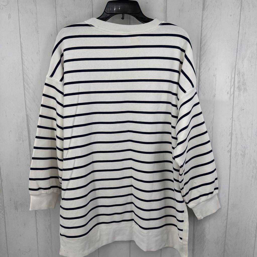 L striped crewneck sweatshirt