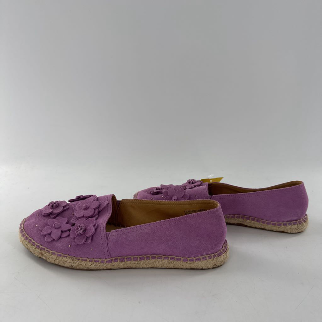7.5 suede floral flats