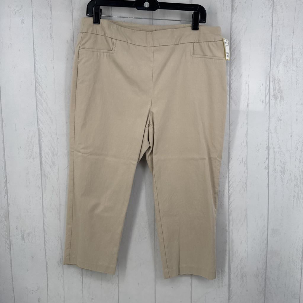 L pull-on capris